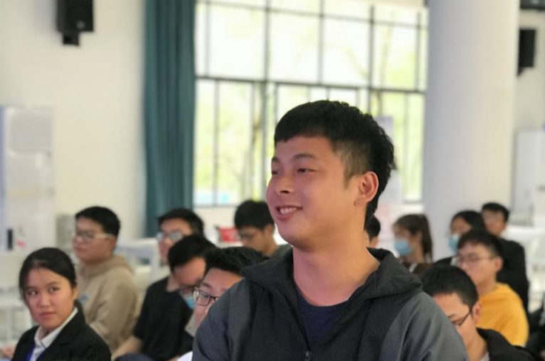 招聘会.png 招聘会.png